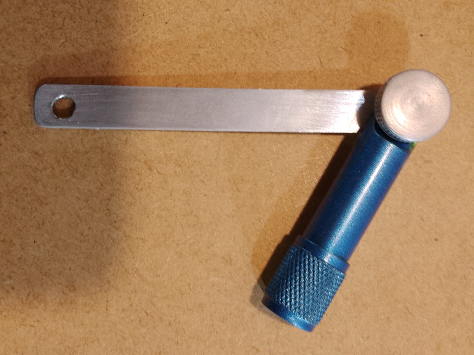 LAMPE DE TRAVAIL A LED